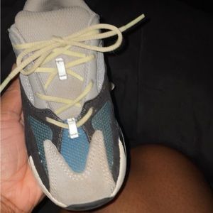 Adidas Yeezy Boost 700 Size 10c
